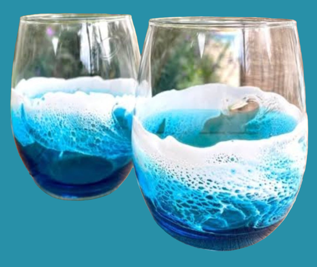 Stemless wine glasses